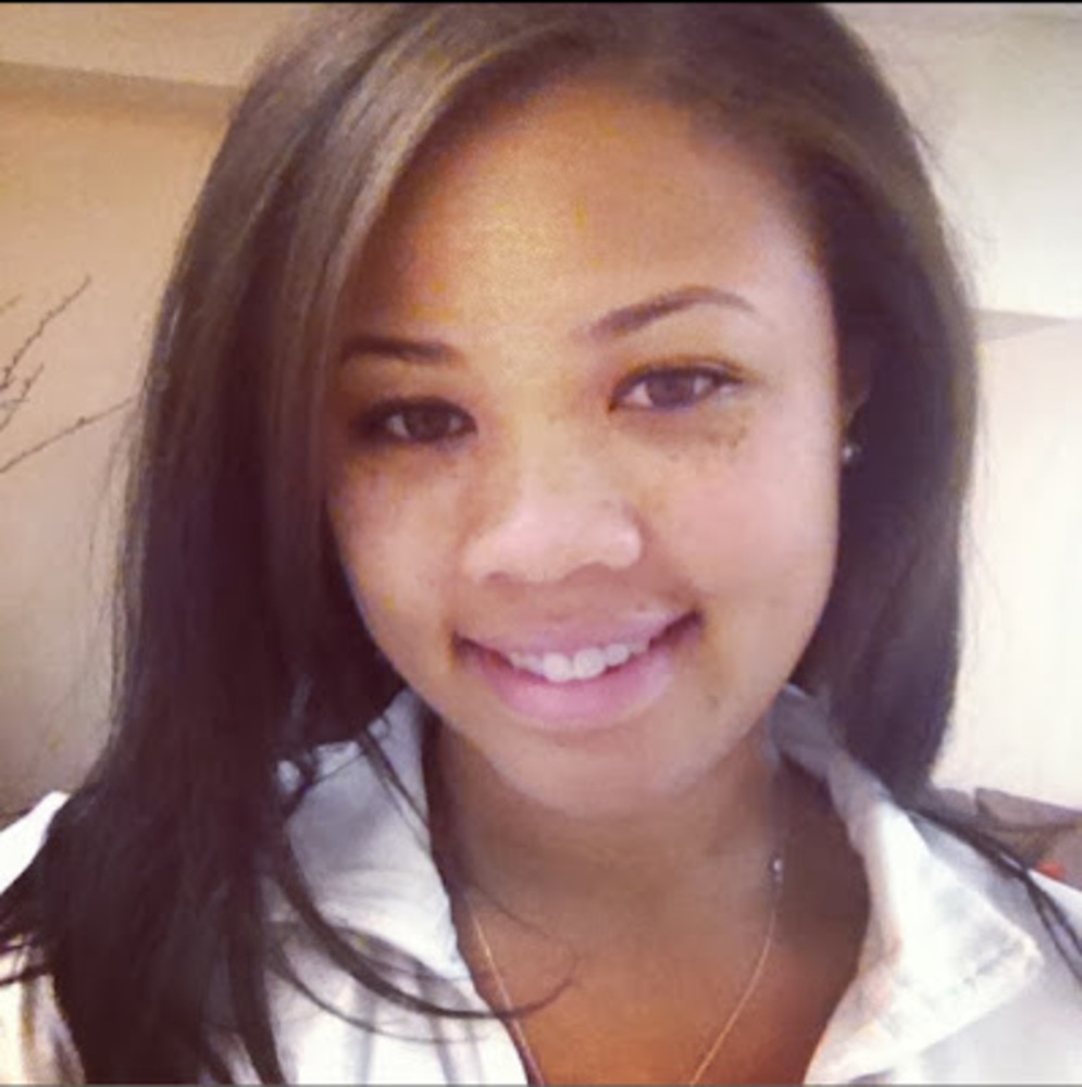 Meet your Posher, Ilysha